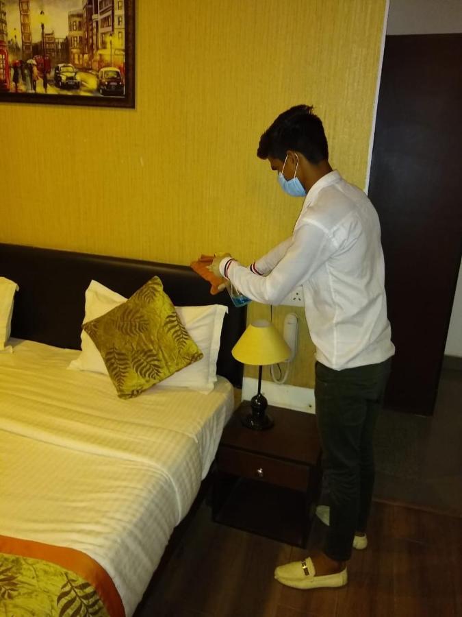 Airport Hotel Tashree New Delhi Exterior foto