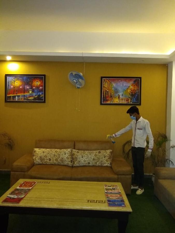 Airport Hotel Tashree New Delhi Exterior foto
