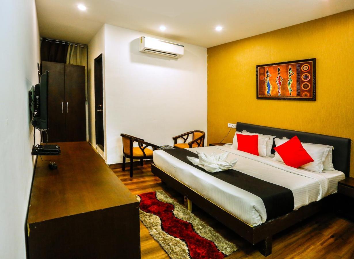 Airport Hotel Tashree New Delhi Exterior foto