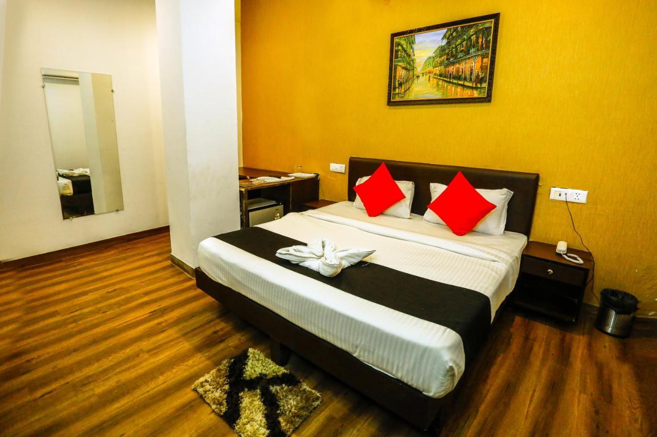 Airport Hotel Tashree New Delhi Exterior foto