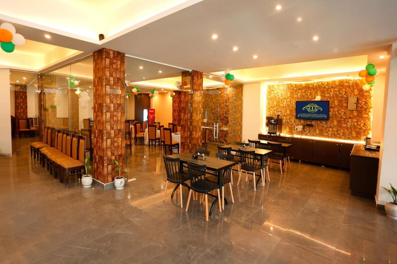 Airport Hotel Tashree New Delhi Exterior foto